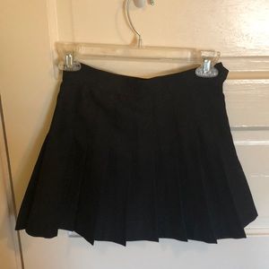 Black xs American apparel skirt